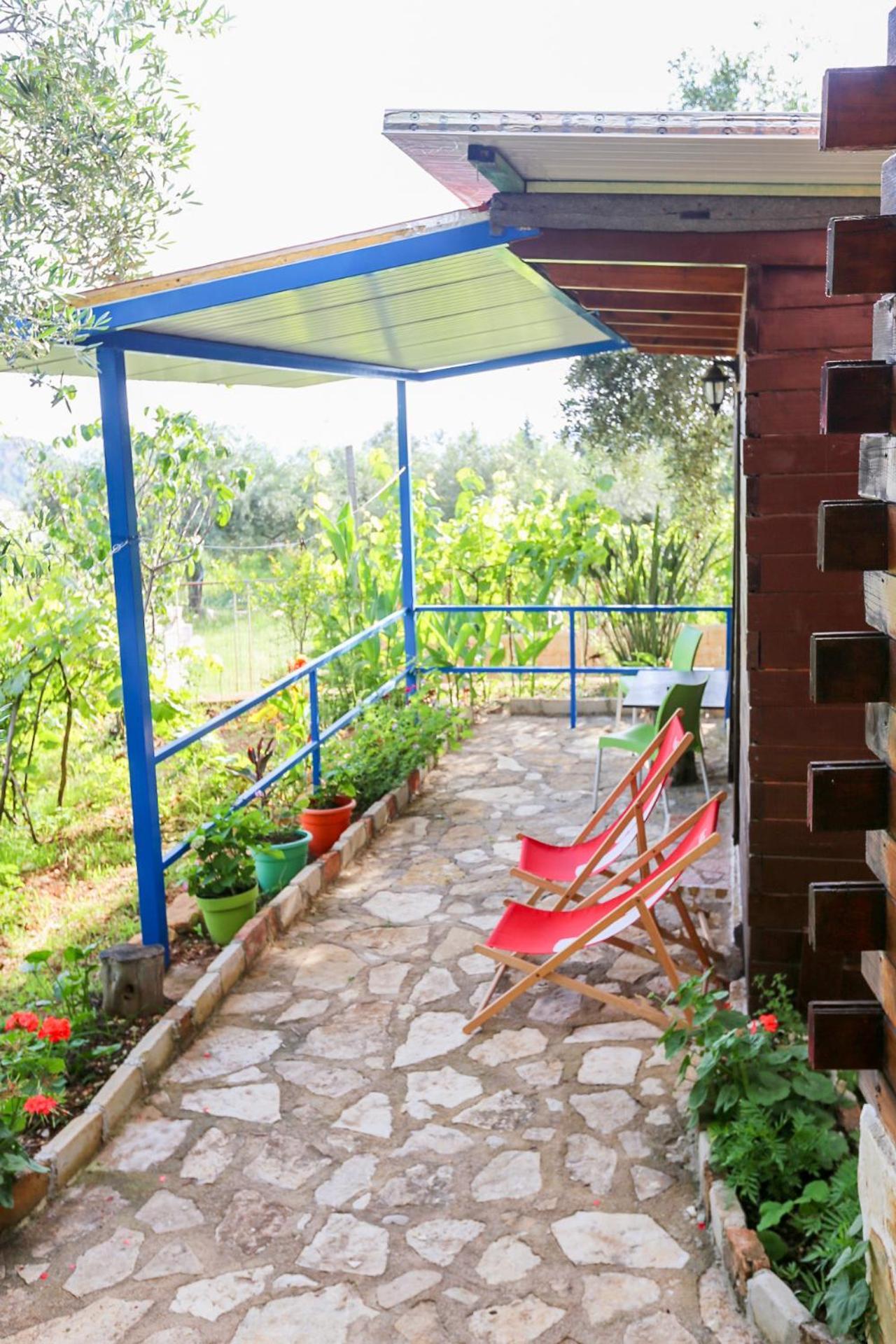 Motel Holiwood Himarë Exterior foto